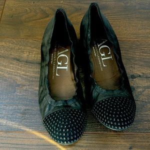 AGL Black Flats